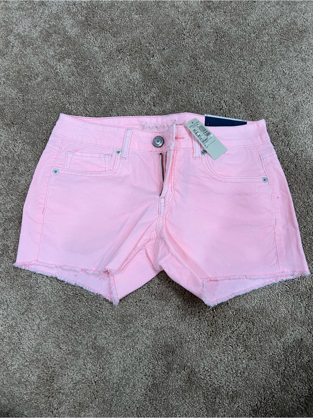 NWT American Eagle Outfitters Light Pink corduroy midi Cutoff Shorts size 6